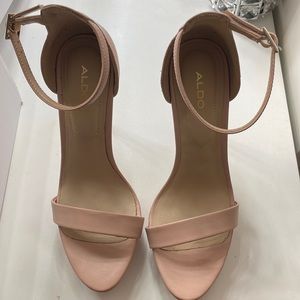 Aldo beige heels
